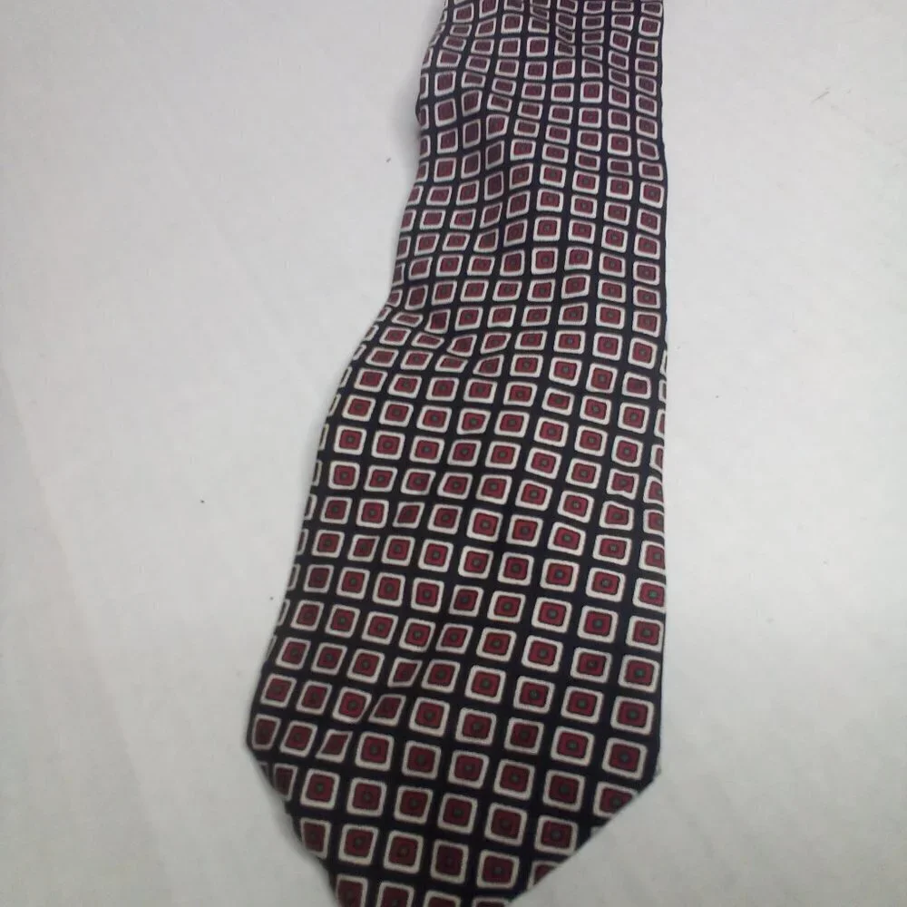 Reys & Rockwood Tie Necktie 100% Silk Black Red